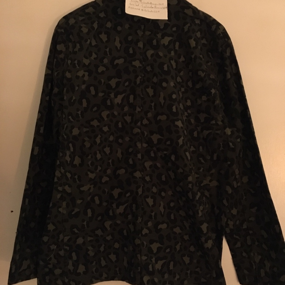 Levi’s premium Camo Engineer coat - Picture 2 of 4
